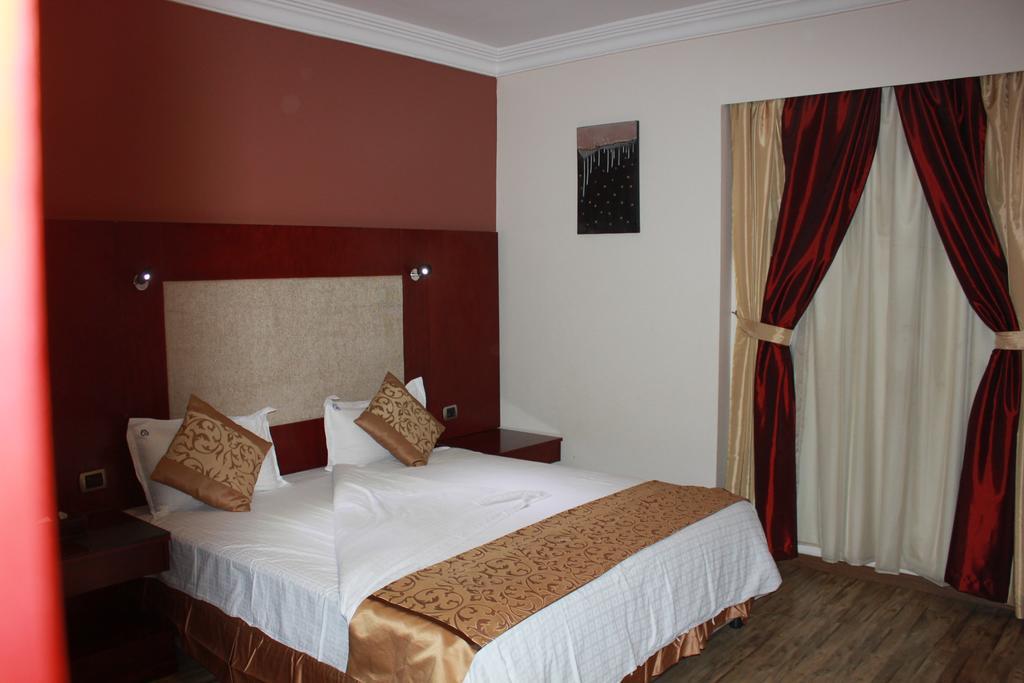 Hotel Nuzol Tala Khafji Esterno foto