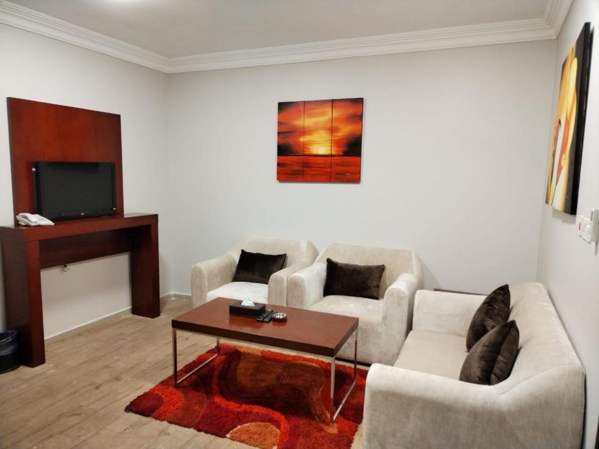 Hotel Nuzol Tala Khafji Esterno foto